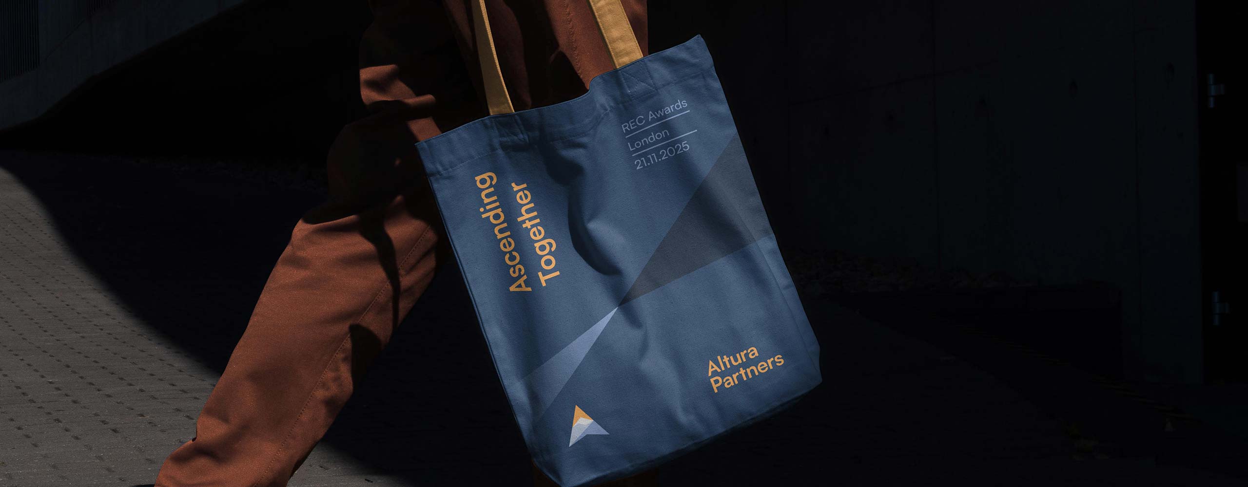 altura-partners-tech-recruitment-firm-tote-bag-with-branding